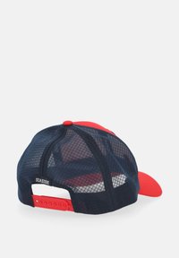 Unselected, red dk navy shrimp