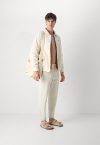 BOSS PERIN - Chino hlače - open white