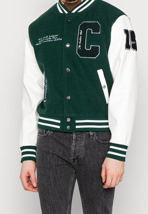 Kurtka Bomber