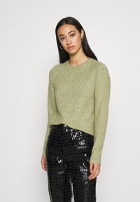 Vero Moda VMDOFFY O NECK BLOUSE - Camisola - fir green