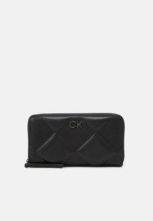 Calvin Klein LOCK QUILT WALLET - Wallet - black