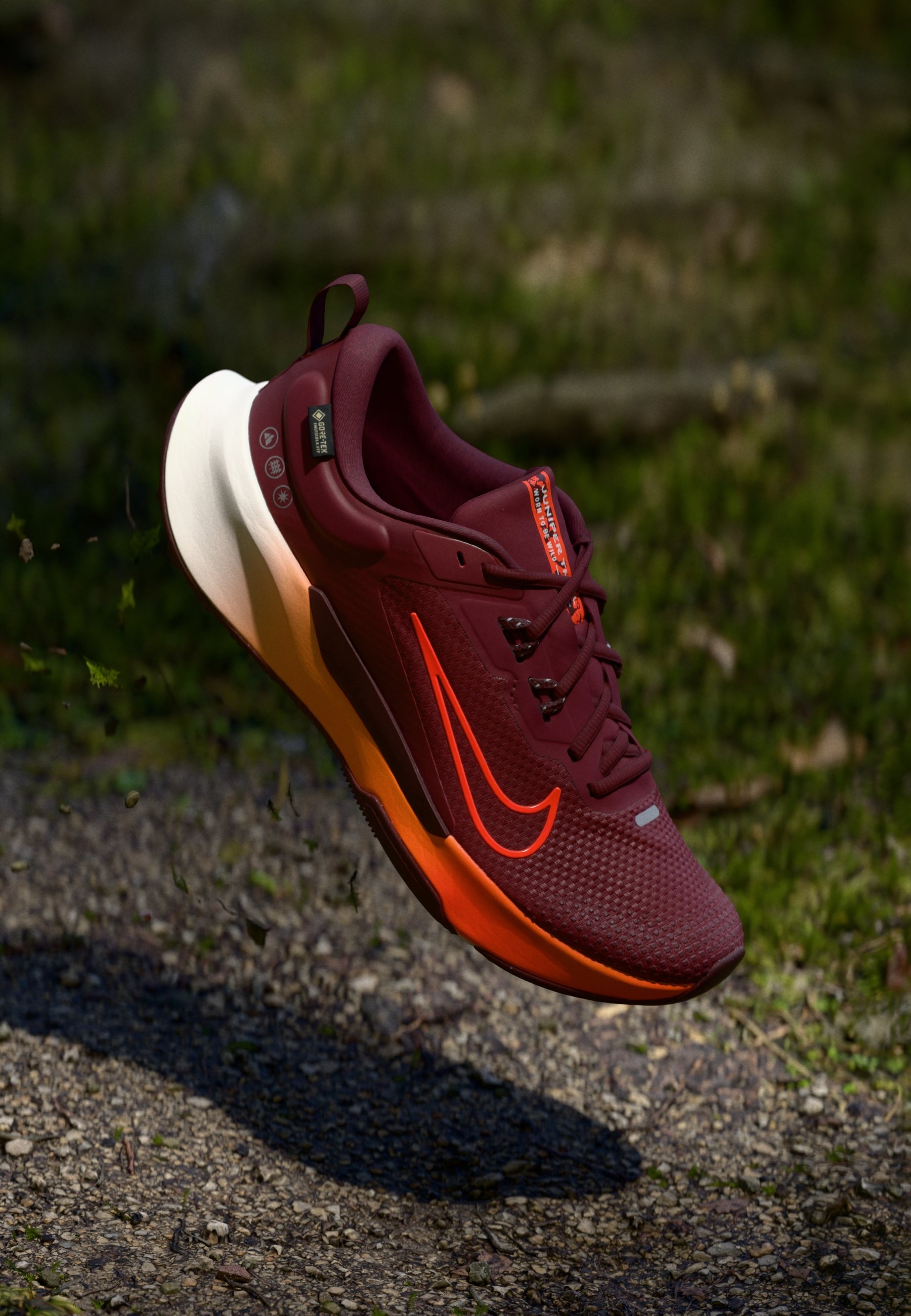 NEW NIKE unisex terra kiger 10 shoe in hyper crimson/dark team red Nike Terra Kiger 10 Trail Running Shoes Hyper Crimson Orange  main image 4