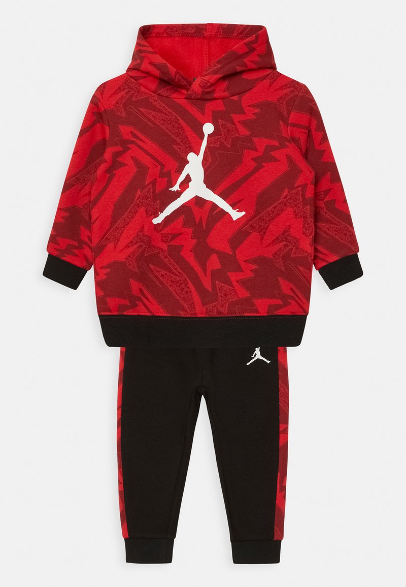 Jordan ESSENTIALS SET Tracksuit black Zalando.co.uk