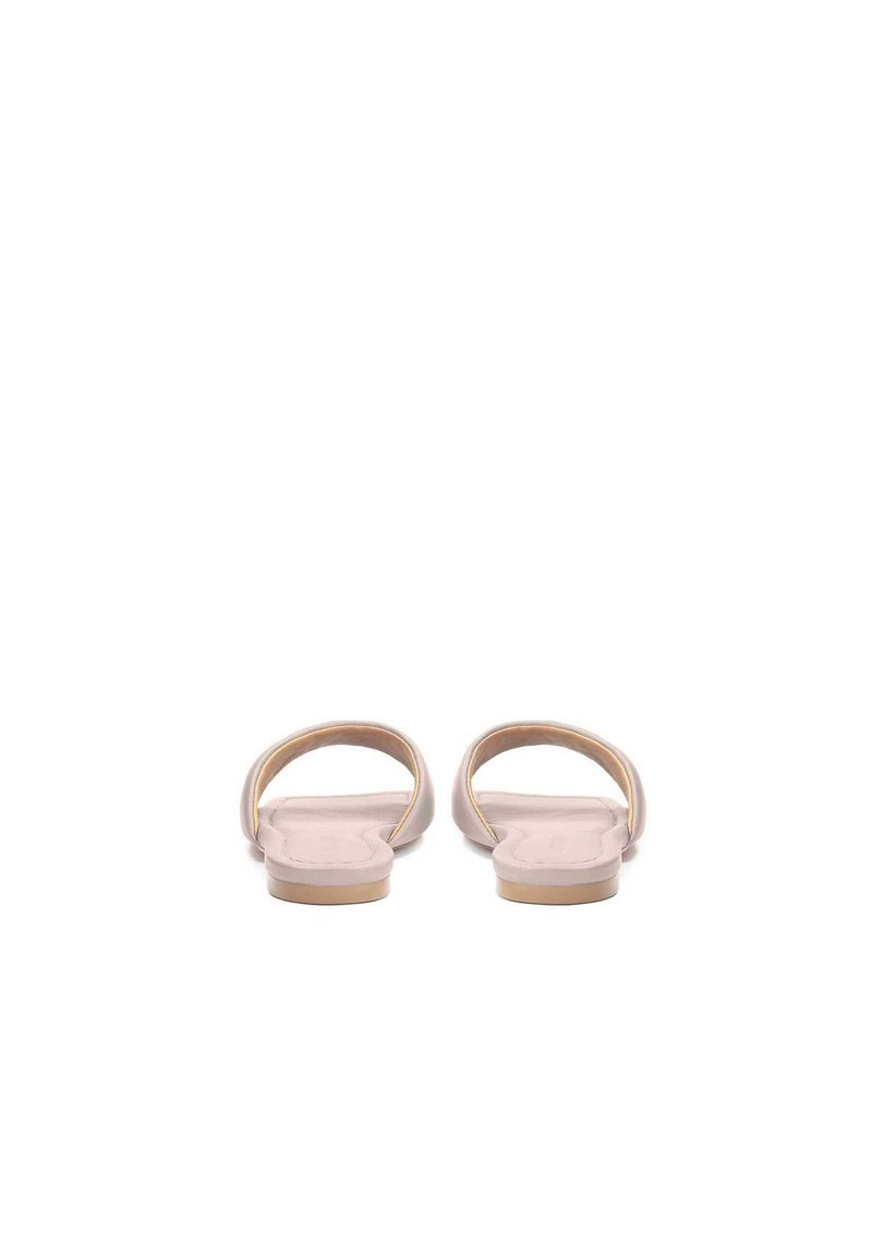 Damen Sneaker | Kazar Studio REBECA WITH SQUARE TOES Pantolette flach off white/offwhite - RG12854 Damen Sneaker | Kazar Studio REBECA WITH SQUARE TOES Pantolette flach off white/offwhite - RG12854