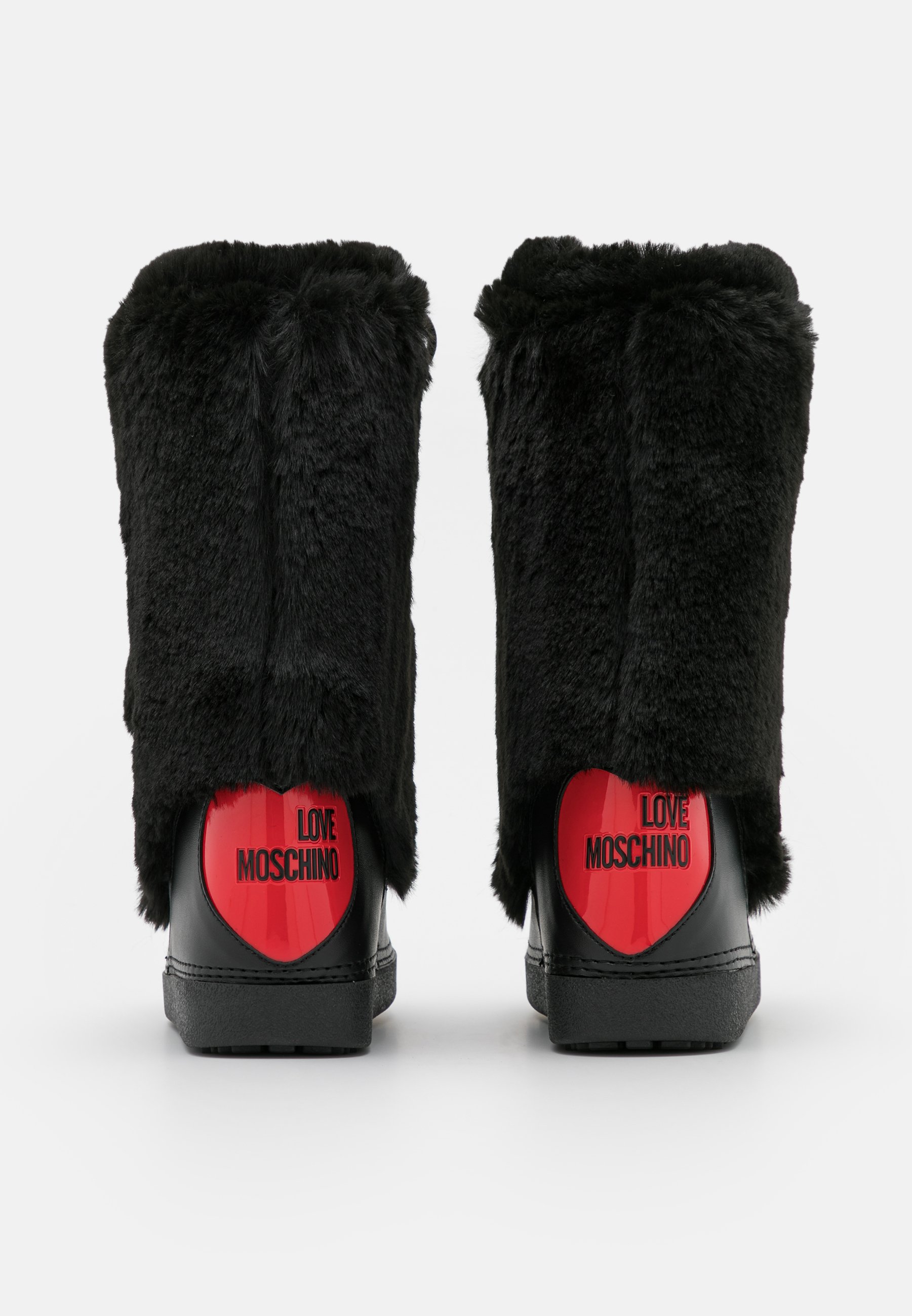 love moschino boots zalando