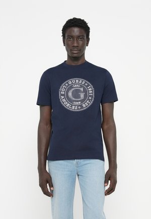 - T-shirt z nadrukiem