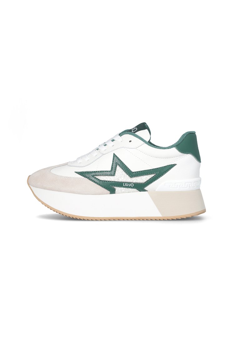 Zapatilla blanca y beige con diseño de estrella verde, suela gruesa, cierre de cordones y logo de Liu Jo en el lateral y en la lengüeta.