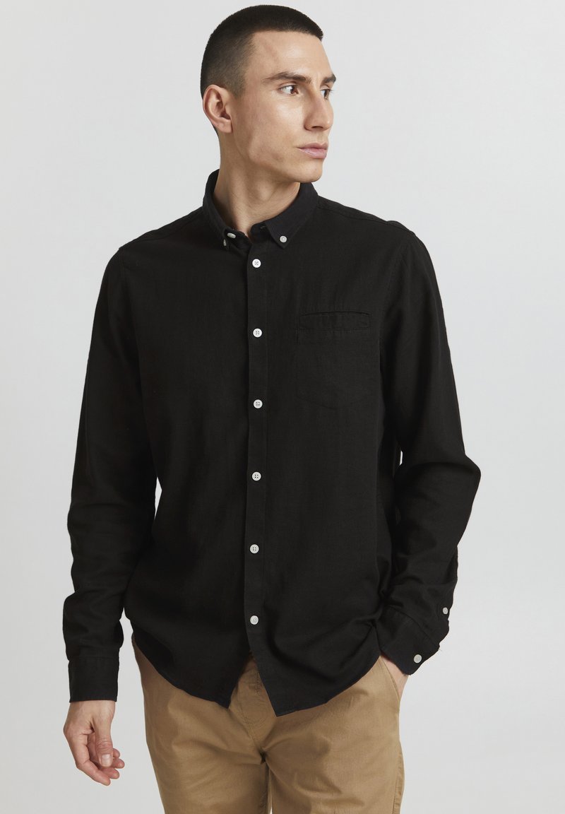 Solid SDALLAN LINEN MIX - Vapaa-ajan kauluspaita - true black