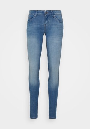 ONLY Tall ONLCORAL LIFE  - Calças de ganga de corte skinny - medium blue denim