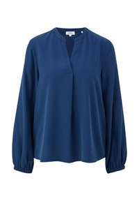 Blouse bleue à manches longues avec encolure fendue et poignets élastiques, confectionnée dans un tissu lisse et fluide.