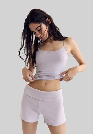 Stradivarius WITH FOLD-OVER WAIST - Shorts - mauve