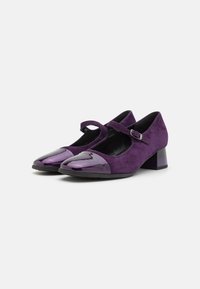 Gabor Klasične pete - purple