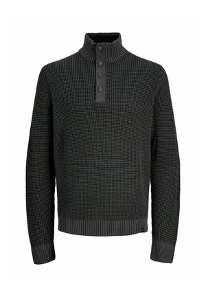 Pull en maille gris foncé avec un col montant, doté d'une patte de boutonnage et de poignets et d'un ourlet côtelés. Motif texturé sur tout le tissu.