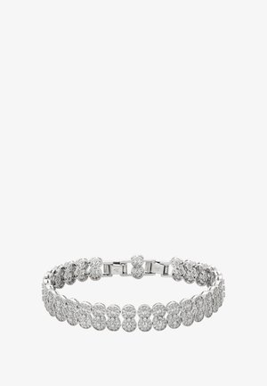 Bracciale in argento con maglie intrecciate, decorato con pietre trasparenti incastonate in un motivo ovale ripetuto. Finitura metallica liscia con dettagli lucidi.