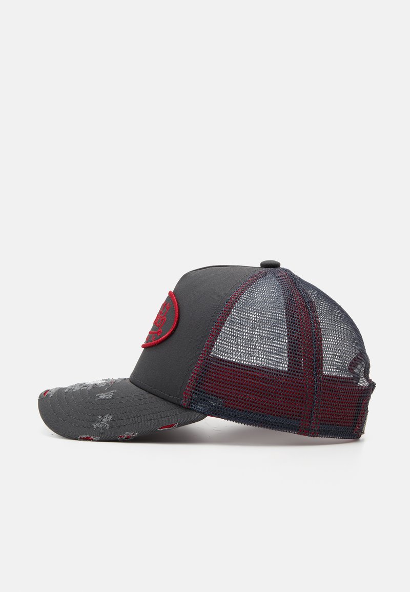 Von Dutch TRUCKER KIRUNA UNISEX Kšiltovka black/red/černá