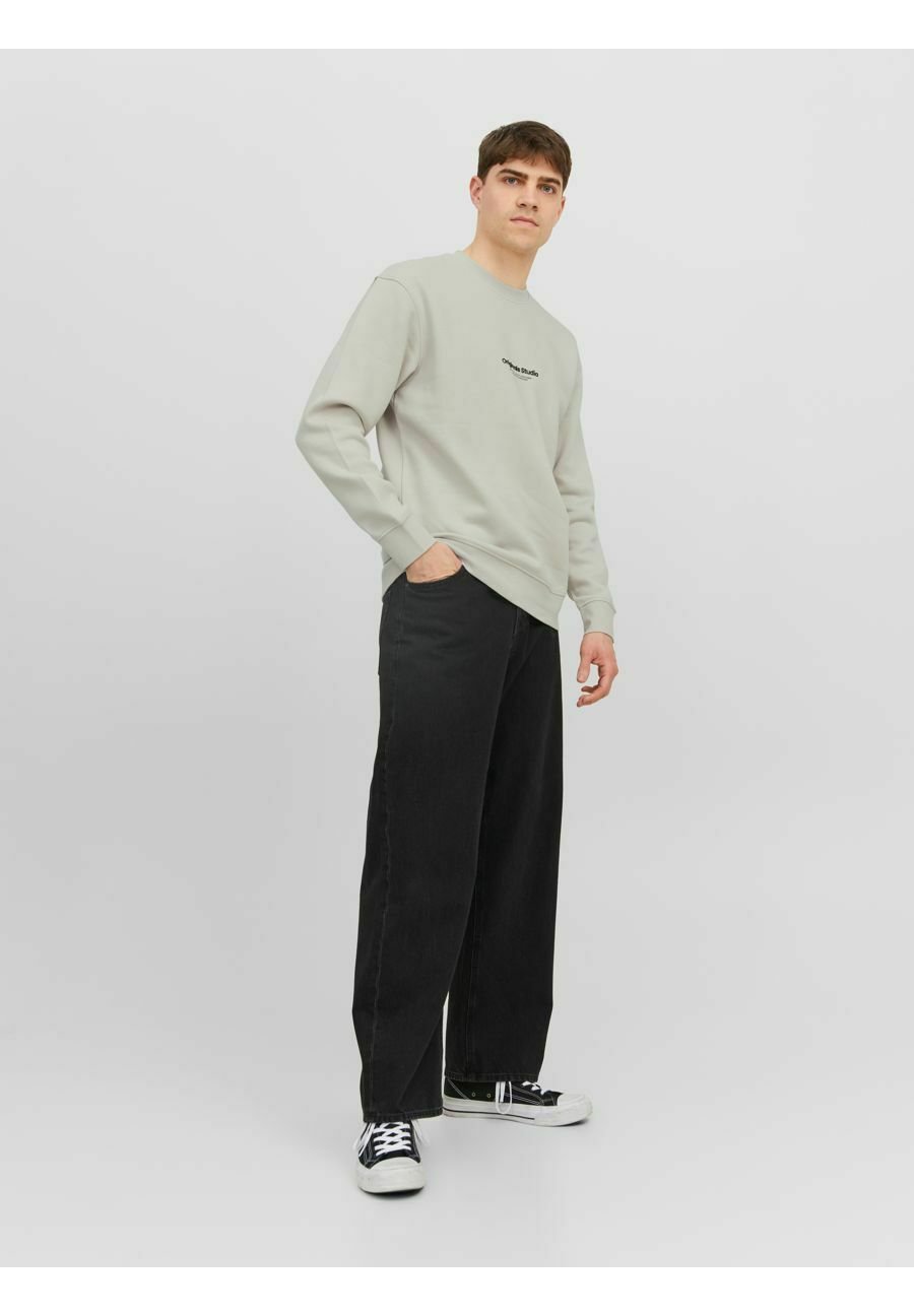 JACK & JONES Herren Sweatshirt Jorbrink Studio – Crew Neck, Lockerer Schnitt, Gebürsteter Stoff