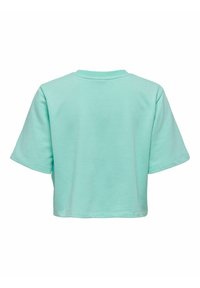 T-shirt vert menthe court avec des manches courtes, un col rond et une texture en coton lisse. Aucun logo ou motif visible.