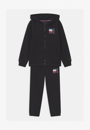 GLOBAL STRIPE ZIP SET - Dres - black