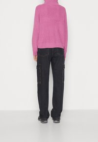 Monki Trui - lilac