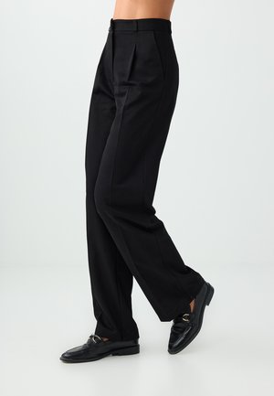 Jimmy Key, PLEAT DETAILED RELAXED WOVEN TROUSERS - Pantalon classique - black