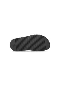 Suola in gomma nera con scanalature orizzontali per presa e comfort. L'embossing distintivo include il nome del marchio e la misura della scarpa.