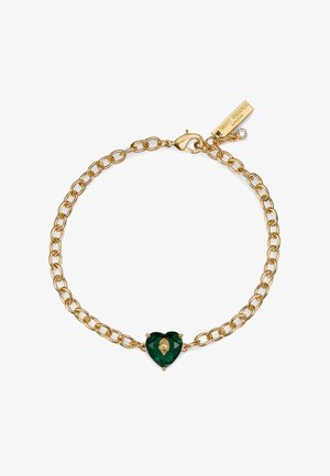 Gouden armband met een groene hartvormige edelsteen, geaccentueerd met een gouden bloemmotief in het midden. Voorzien van een karabijnsluiting.