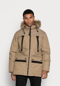 Jack & Jones JJROCKET - Parca - elmwood