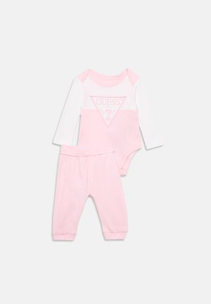 Guess, UNISEX SET - Pitkähihainen paita - polly pink
