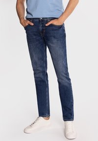 Lee Cooper DENZEL ciemnoniebieski