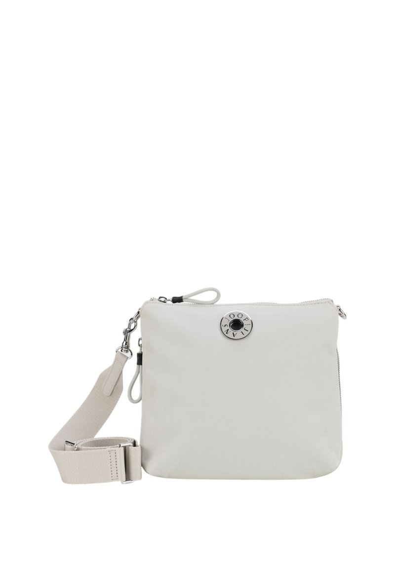 Borsa a tracolla bianca in nylon con texture liscia, metalleria argentata, chiusura con zip e tracolla regolabile. Presenta un logo circolare sul davanti.
