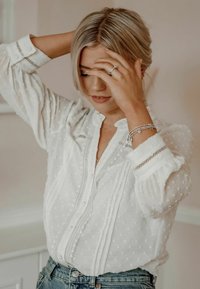 Love & Roses 3/4 SLEEVE REGULAR FIT - Pogājama blūze - ivory
