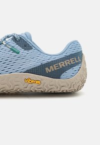 Merrell VAPOR GLOVE 6 - Road running shoes - chambray