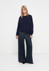 GAP - Bluza
