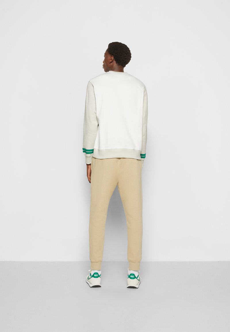 nike retro crew sweatshirt white
