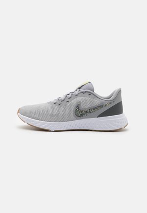 REVOLUTION 5 PRM - Zapatillas de running neutras - wolf grey/photon dust/iron grey/white/light brown/high voltage