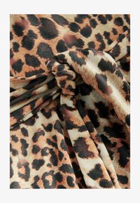 Non sélectionné, brown leopard print