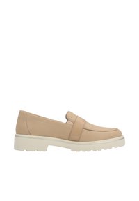 Kožené slip-on boty v tan barvě s strukturovaným svrškem, mírným podpatkem a sportovní bílou podrážkou. Obsahují švy a pruh přes nárt.