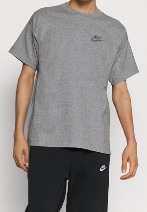 T-shirt basic