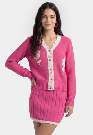 myMo, Neuletakki - offwhite pink