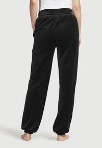 Cellbes of Sweden WITH CUFF - Jogginghose - black