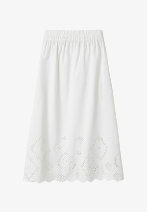 Biela sukňa po kolená s elastickým pásom a ozdobnými dierkovanými diamantovými vzormi pozdĺž vlnitého lemu.