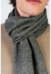 Dalle Piane Cashmere HERRINGBONE - Sjal / Tørklæder - nero