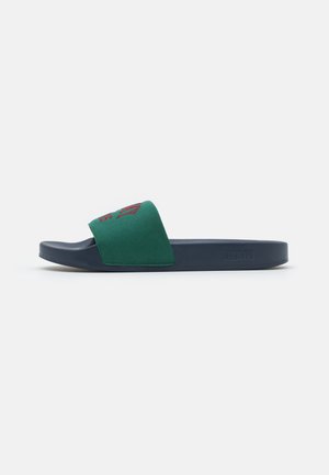 VARSITY POOLSLIDE - Klapki - rural green