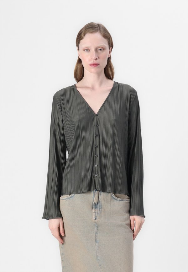 UMA BLOUSE - Button-down blouse - beluga