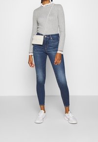 American Eagle Slim fit -farkut - blue denim