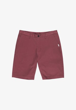 Bordeauxrode casual shorts met steekzakken aan de voorkant, riemlussen en een zwarte knoopsluiting.