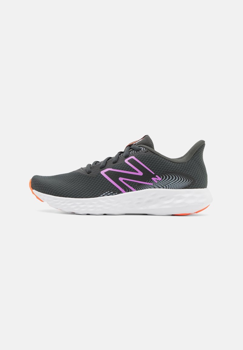 New Balance Scarpe da corsa su strada - black