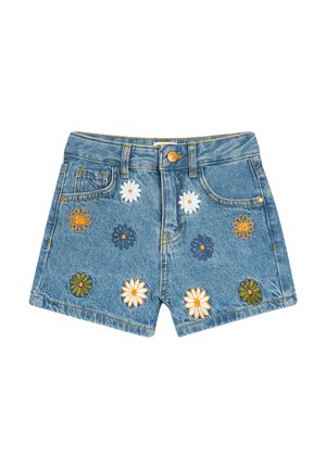 Pantalones cortos de mezclilla con un lavado azul claro, que presentan flores bordadas en amarillo, blanco, azul y verde, con bolsillos frontales y cierre de botón.