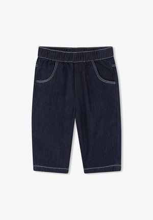 Shorts en jean bleu foncé, avec une ceinture élastique, deux poches avant, des coutures contrastées blanches et une coupe droite.