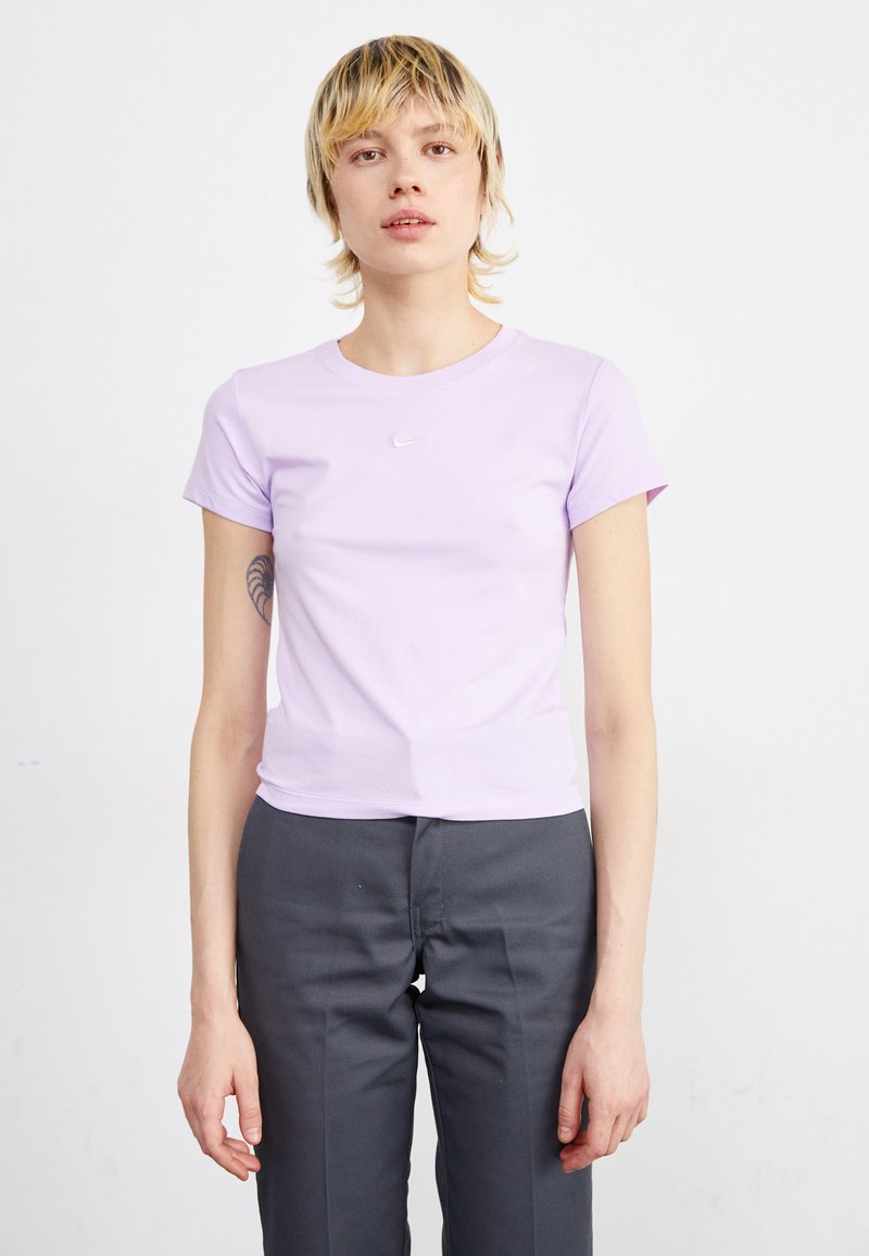 Nike Sportswear Základné tričko - violet mist